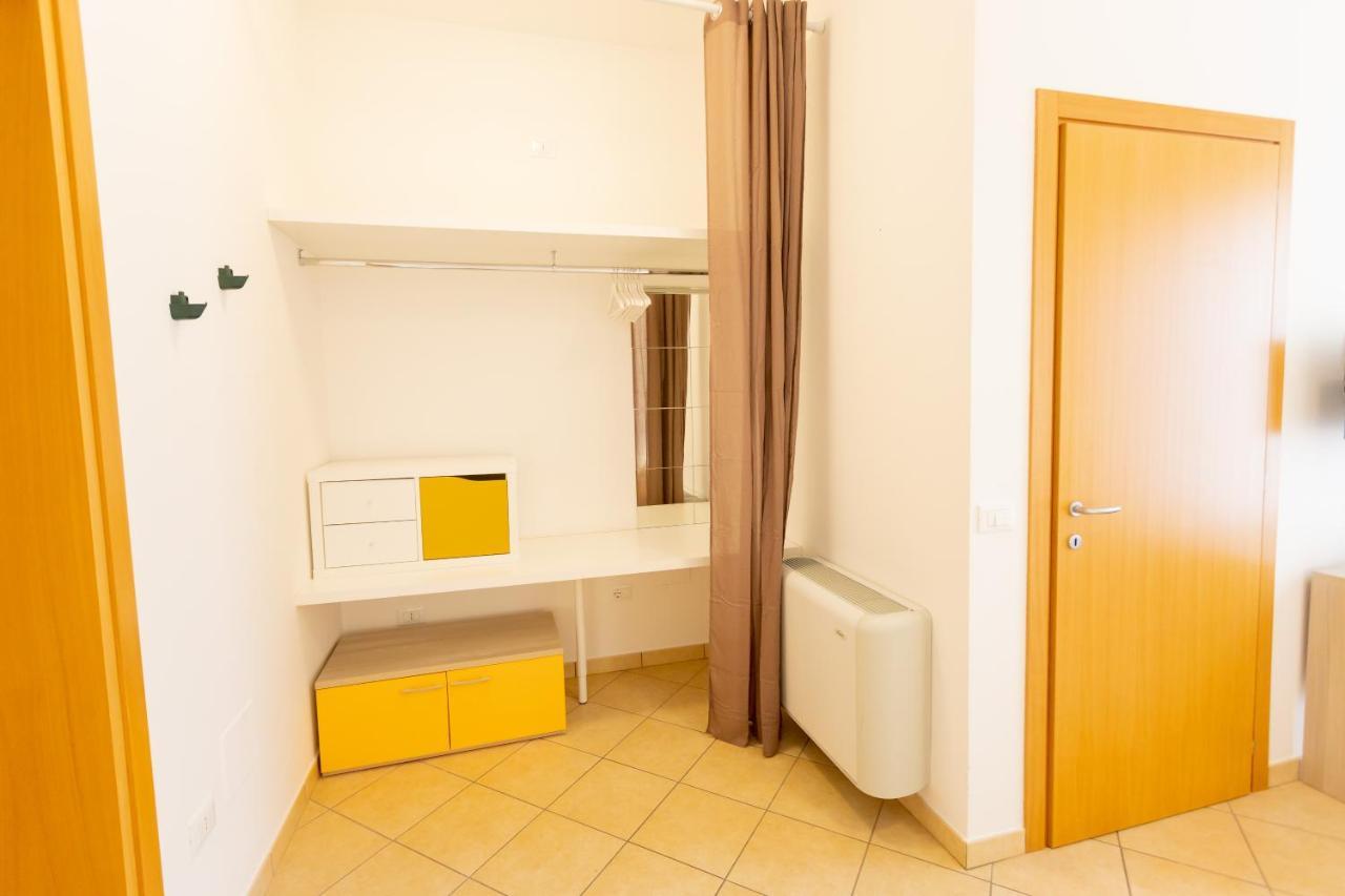 Borgo Levante Camere Порто Виро Екстериор снимка