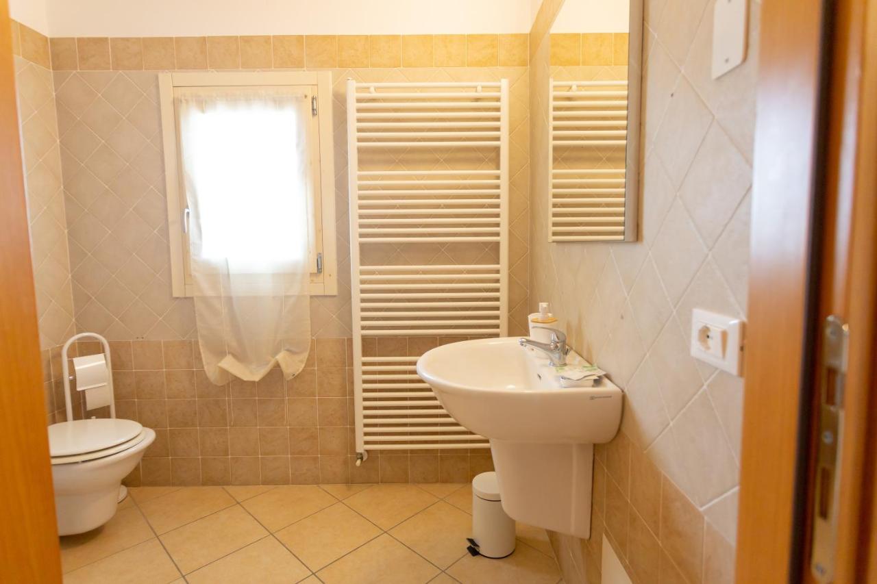 Borgo Levante Camere Порто Виро Екстериор снимка