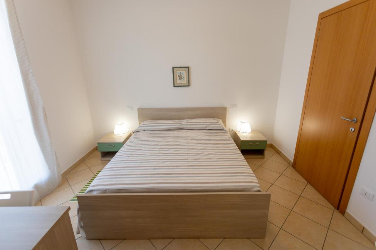 Borgo Levante Camere Порто Виро Екстериор снимка