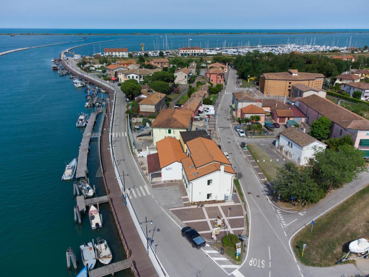 Borgo Levante Camere Порто Виро Екстериор снимка